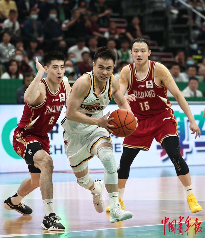 华体会中国集结日突围战来临，辽宁本钢围绕欧篮联主帅复盘，球迷炸锅，球探报告显示潜力的简单介绍