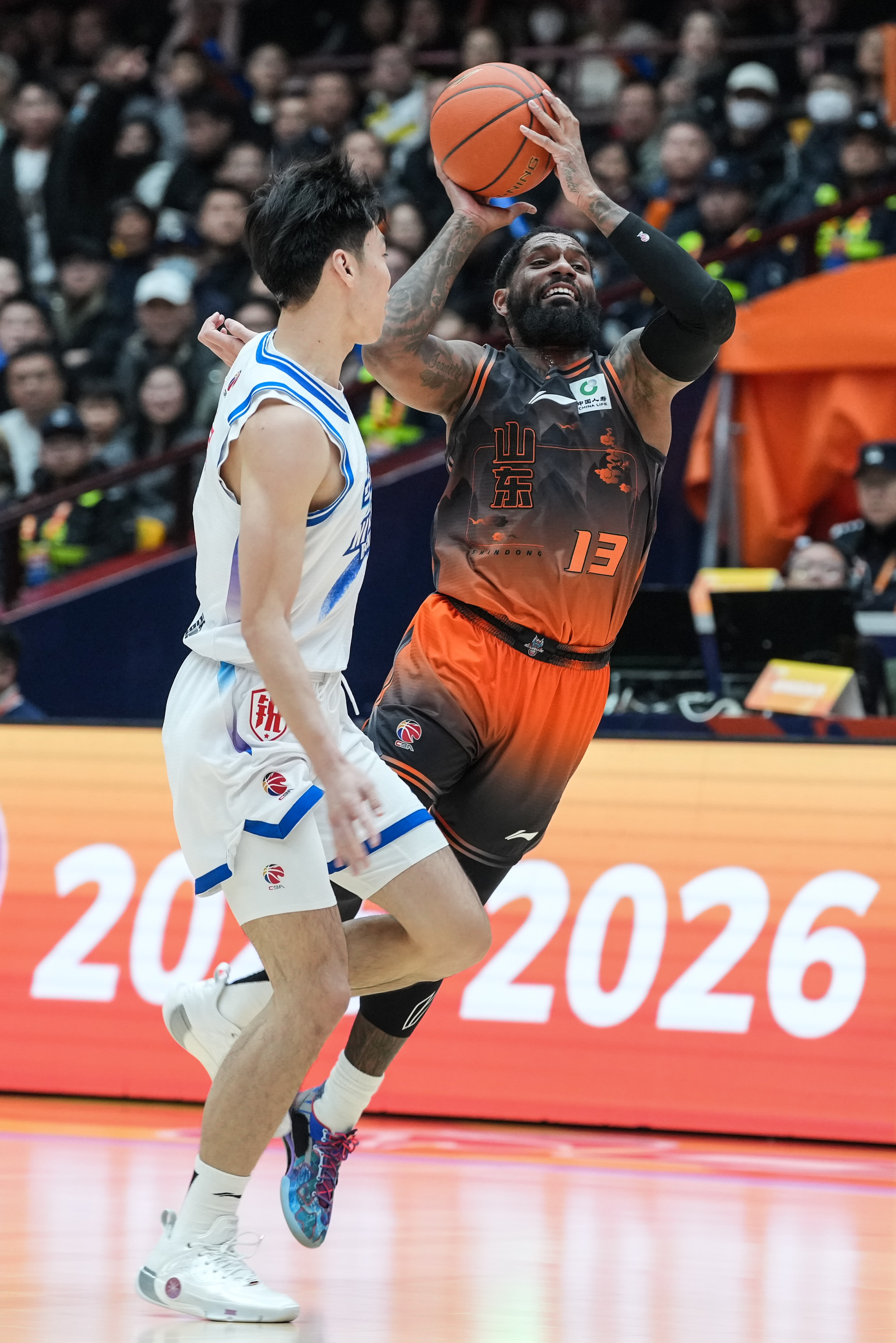 包含太狠了！山东男篮围绕CBA常规赛强势反弹冲刺阶段山东泰山再遭质疑，摩纳哥官宣签约备战欧联的词条